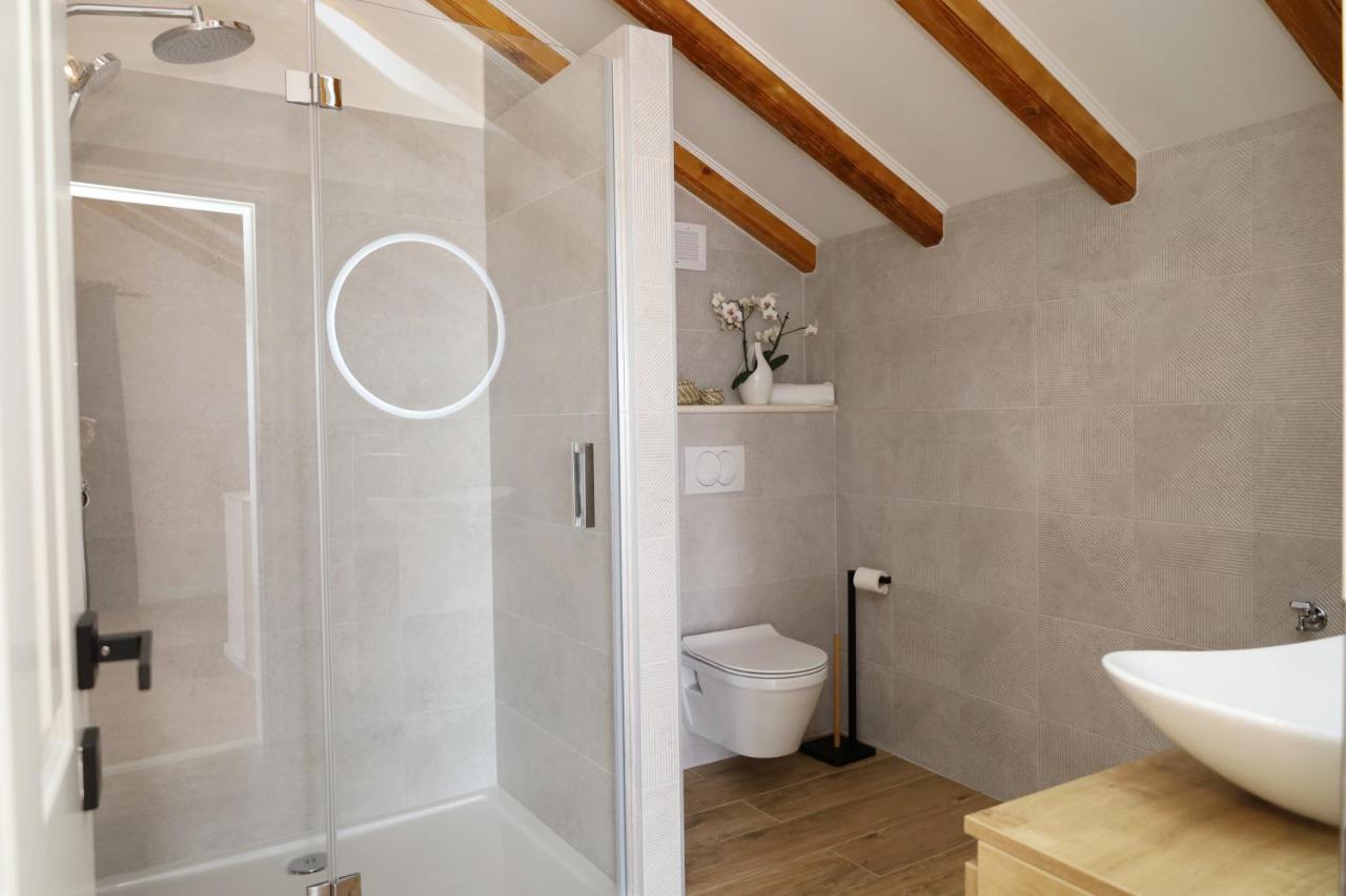 Holiday House Nono Sumartin Buitenkant foto