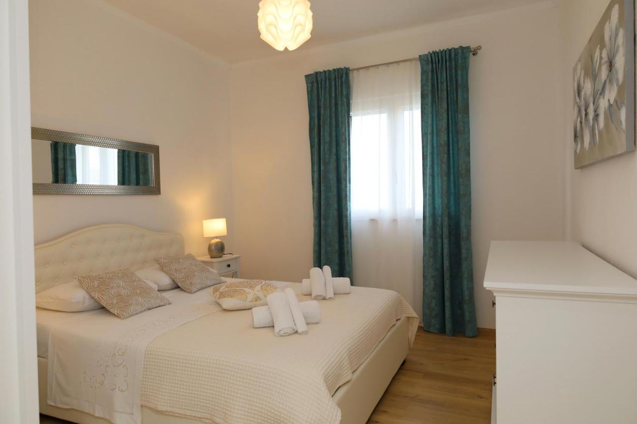 Holiday House Nono Sumartin Buitenkant foto