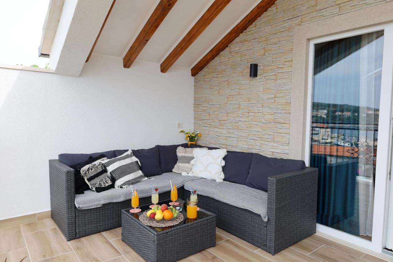 Holiday House Nono Sumartin Buitenkant foto